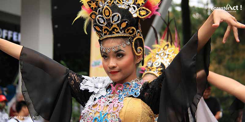 Tarian Khas Suku Sunda yang Merupakan Salah Satu Suku di Indonesia